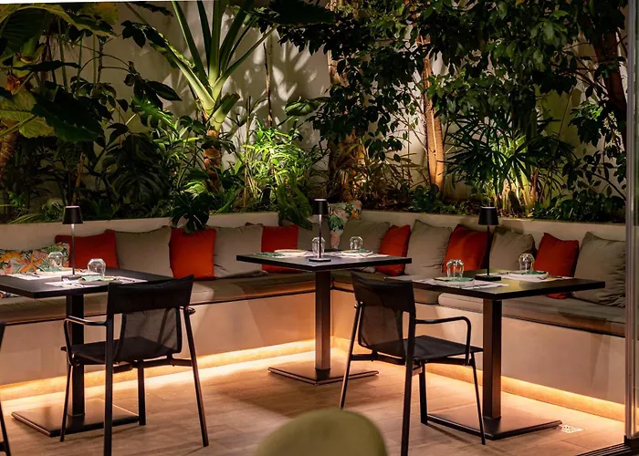 Ivis 4 Boutique Hotel